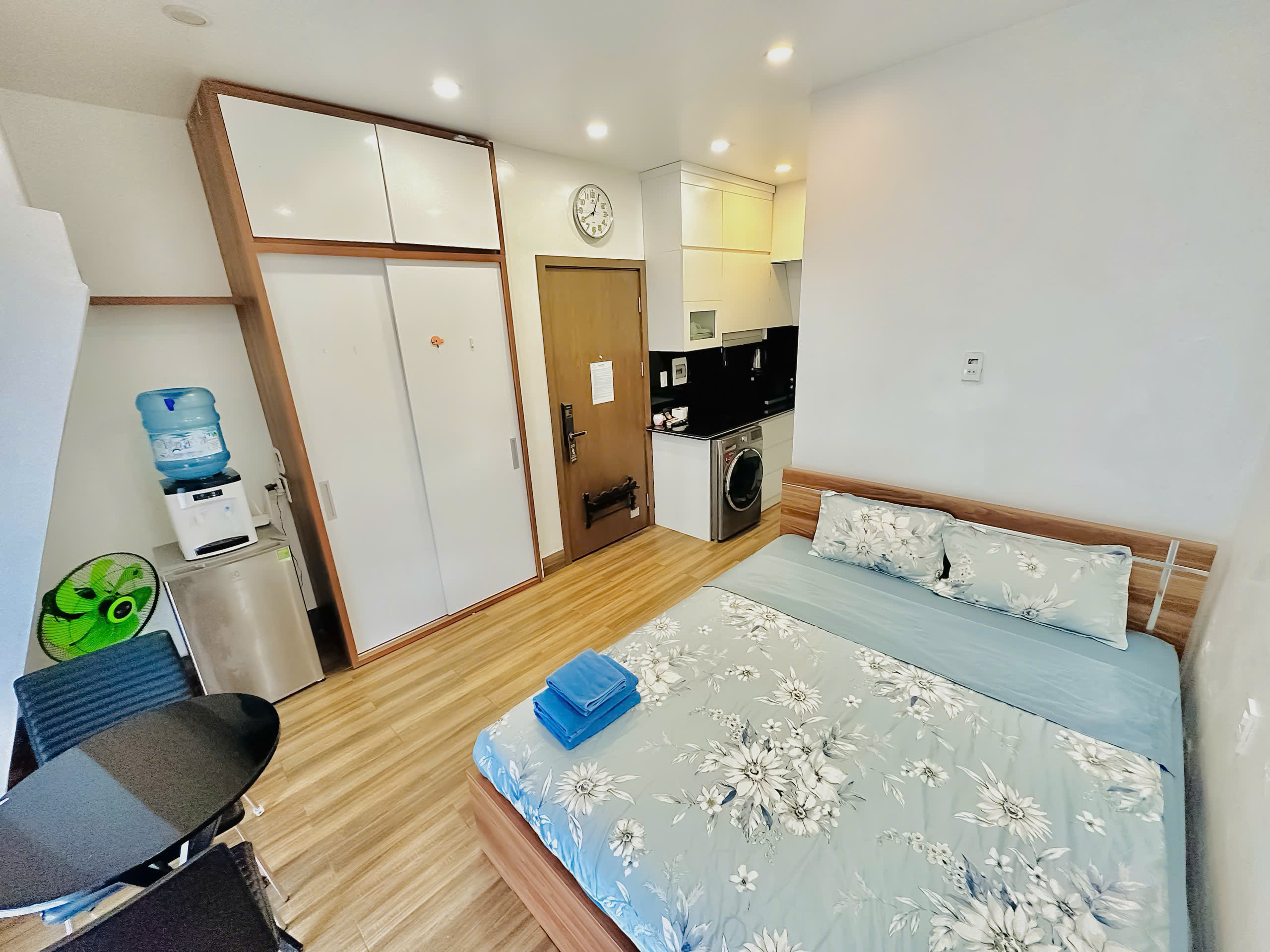 MANHATTAN 17-02, VINHOMES IMPERIA